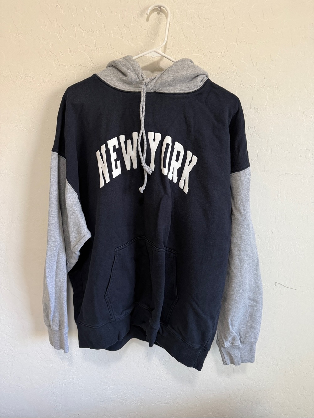 brandy melville new york hoodie